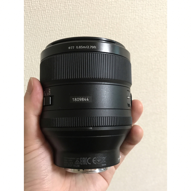 SONY(ソニー)のsony fe85mm f1.4 GM SEL85F14GM スマホ/家電/カメラのカメラ(レンズ(単焦点))の商品写真