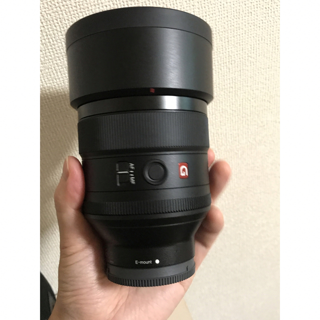 SONY(ソニー)のsony fe85mm f1.4 GM SEL85F14GM スマホ/家電/カメラのカメラ(レンズ(単焦点))の商品写真