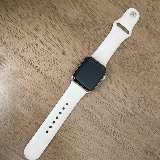 Apple Watch - Apple Watch シリーズ5 40mm GPSモデルの通販 by