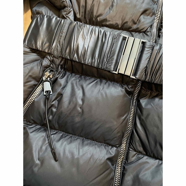 ZARA - あさま専用ZARA ベルト付きダウン ファーフード 人気 ZARA - あさま専用ZARA ベルト付きダウン ファーフード 人気