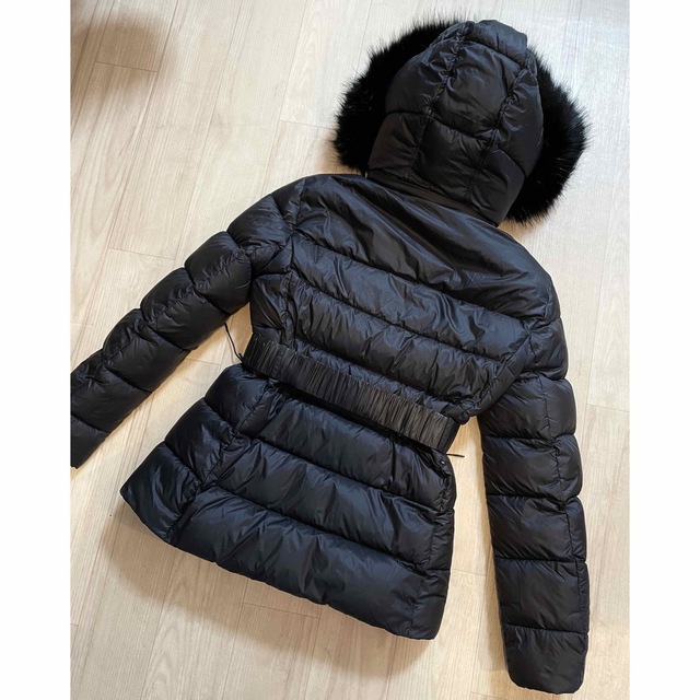 ZARA - あさま専用ZARA ベルト付きダウン ファーフード 人気 ZARA - あさま専用ZARA ベルト付きダウン ファーフード 人気