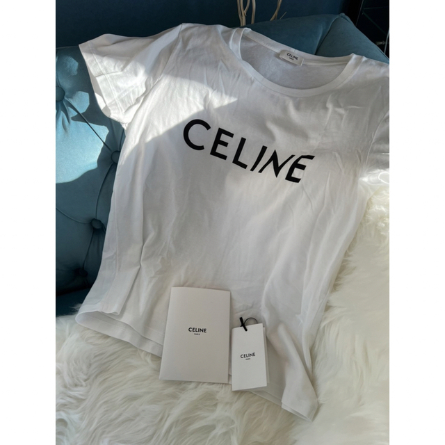 休日 2022年♡新品未使用CELINE セリーヌロゴTシャツ 定番人気トップス