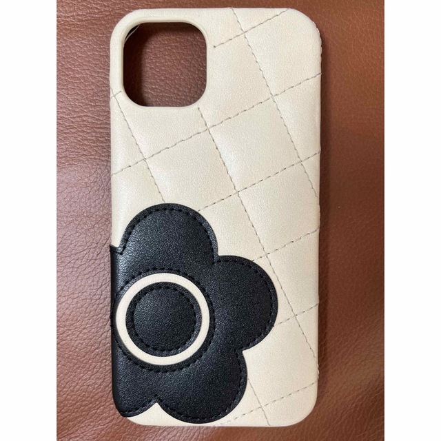 MARY QUANT(マリークワント)の【美品】MARY QUANT  iPhone13用ケース スマホ/家電/カメラのスマホアクセサリー(iPhoneケース)の商品写真