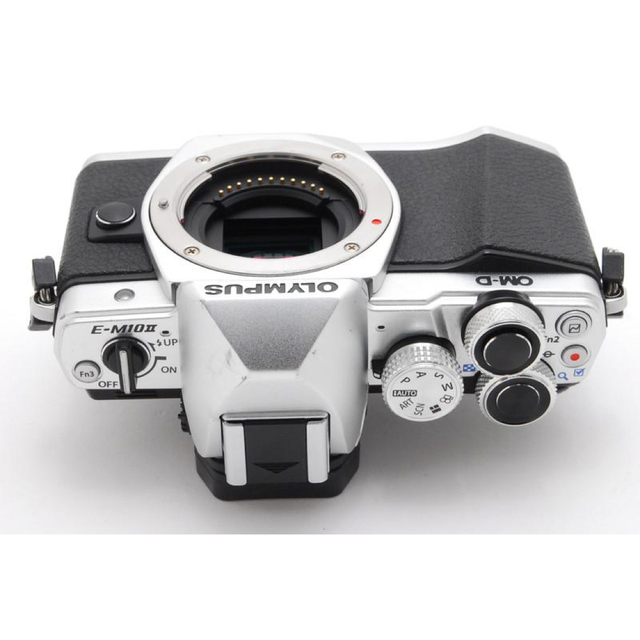 ☆ハイスペックミラーレス!☆オリンパス OM-D E-M10 Mark II☆-