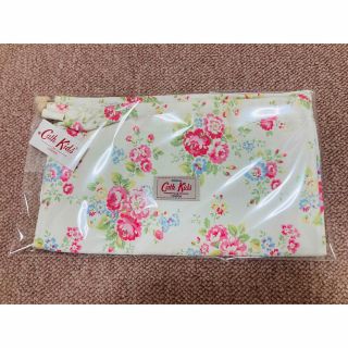 キャスキッドソン(Cath Kidston)の新品タグ付き　☆キャスキッドソン☆　防水　巾着バック(ポーチ)