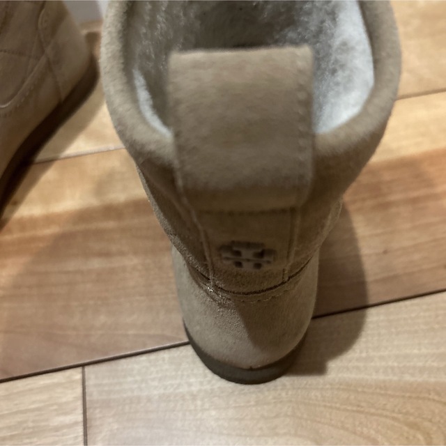 Tory Burch(トリーバーチ)のトリーバーチ　ムートン　ブーツ レディースの靴/シューズ(ブーツ)の商品写真