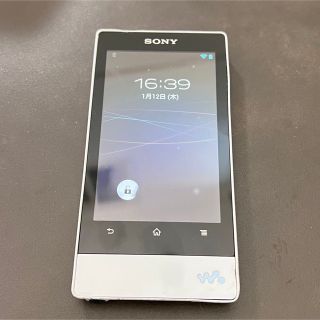 ウォークマン(WALKMAN)のSONY WALKMAN　NW-F805 ホワイト　16GB(ポータブルプレーヤー)