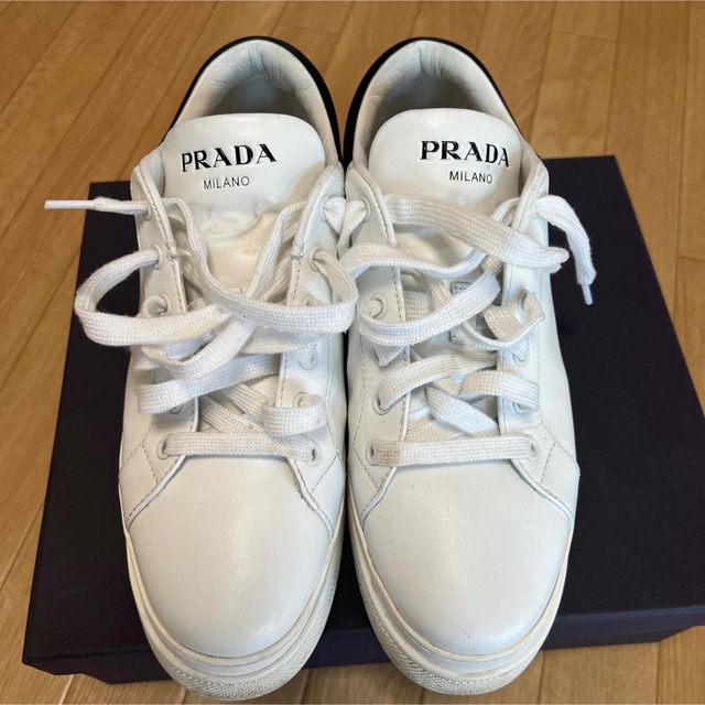 prada スニーカー 38.5 25 25.5-