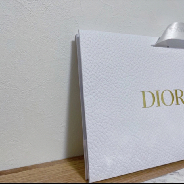 Christian Dior(クリスチャンディオール)の『な様』ギフトボックス/Christian Dior インテリア/住まい/日用品のオフィス用品(ラッピング/包装)の商品写真