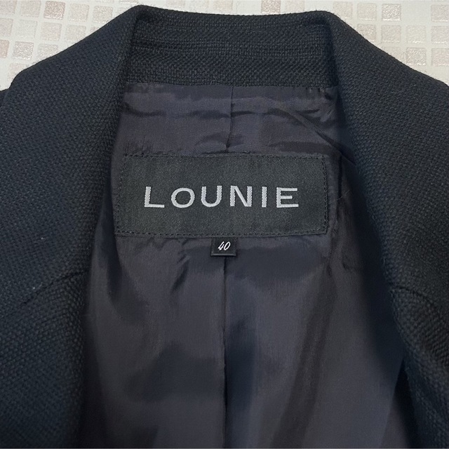 LOUNIE(ルーニィ)の【美品】LOUNIE ルーニィ 金ボタン テーラードジャケット ウール 黒 40 レディースのジャケット/アウター(テーラードジャケット)の商品写真