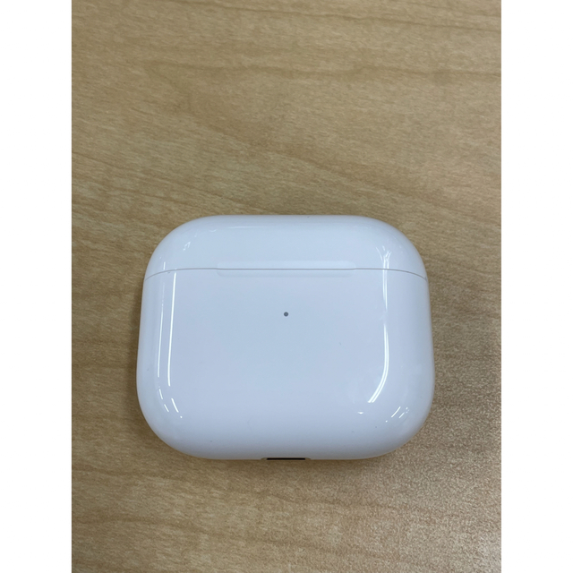 値引き Apple AirPods 第3世代 MME73J/A - ヘッドフォン/イヤフォン