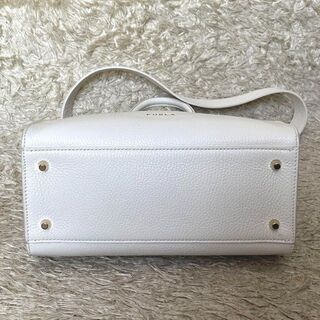 Furla - フルラ 2way ショルダーバッグ ゾーン2020SS レザー ホワイト