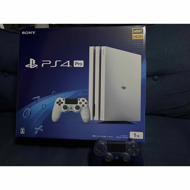 PlayStation4 Pro ホワイト+おまけ 【PS4 Pro】