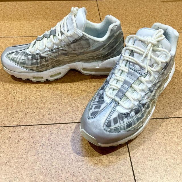 NIKE(ナイキ)のエアマックス 95 NIKE AIR MAX 95 DNA Sail 26cm メンズの靴/シューズ(スニーカー)の商品写真