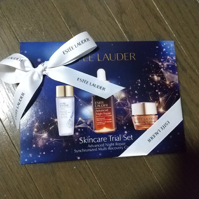 Estee Lauder(エスティローダー)のエスティーローダー トライアルセット コスメ/美容のキット/セット(サンプル/トライアルキット)の商品写真