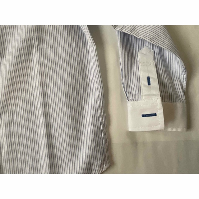 BURBERRY(バーバリー)のBurberry ストライプシャツ　110サイズ キッズ/ベビー/マタニティのキッズ服男の子用(90cm~)(ブラウス)の商品写真