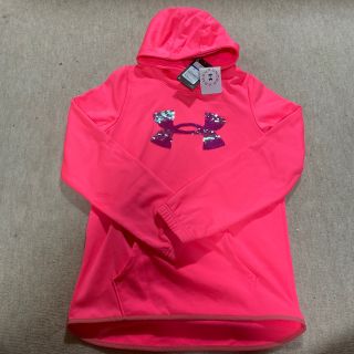 アンダーアーマー(UNDER ARMOUR)の新品　アンダーアーマー　パーカー　裏起毛　トレーナー　ピンク　160  女の子(Tシャツ/カットソー)