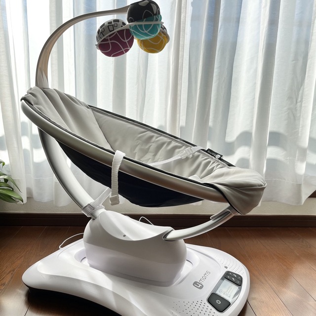 【1/15まで値下げ中】《美品》mamaRoo4電動バウンサー