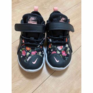 ナイキ(NIKE)のNIKE    スニーカー(スニーカー)