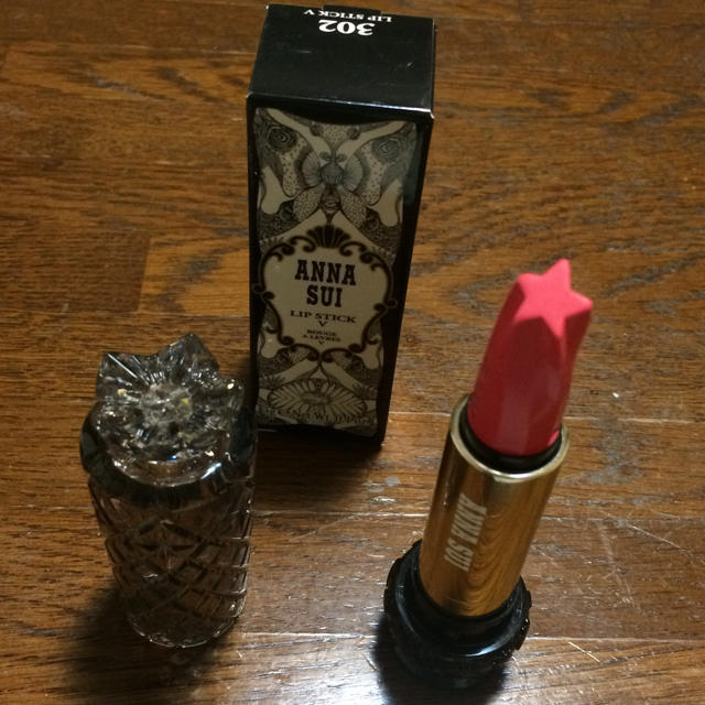 ANNA SUI(アナスイ)のANNA SUI リップスティック V 302  コスメ/美容のベースメイク/化粧品(口紅)の商品写真