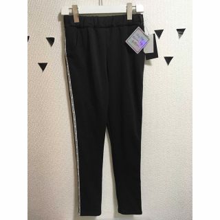 新品　ライン　レギンス  パンツ　M(レギンス/スパッツ)