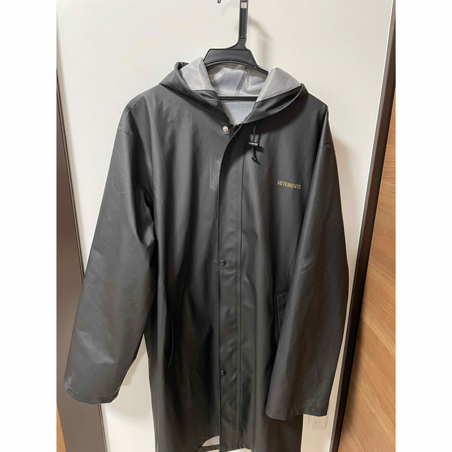 中古 Vetements レインコート フリーサイズ 訳あり gredevel.fr