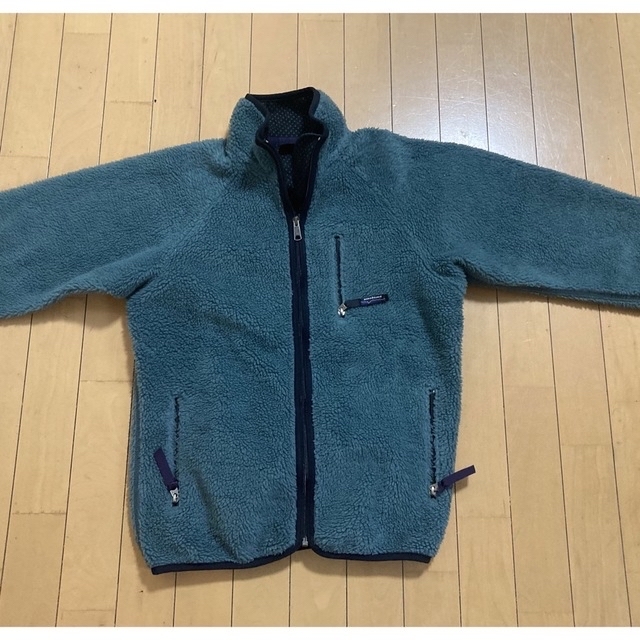 patagonia(パタゴニア)のパタゴニア　レトロカーディガン　メンズS メンズのジャケット/アウター(ブルゾン)の商品写真