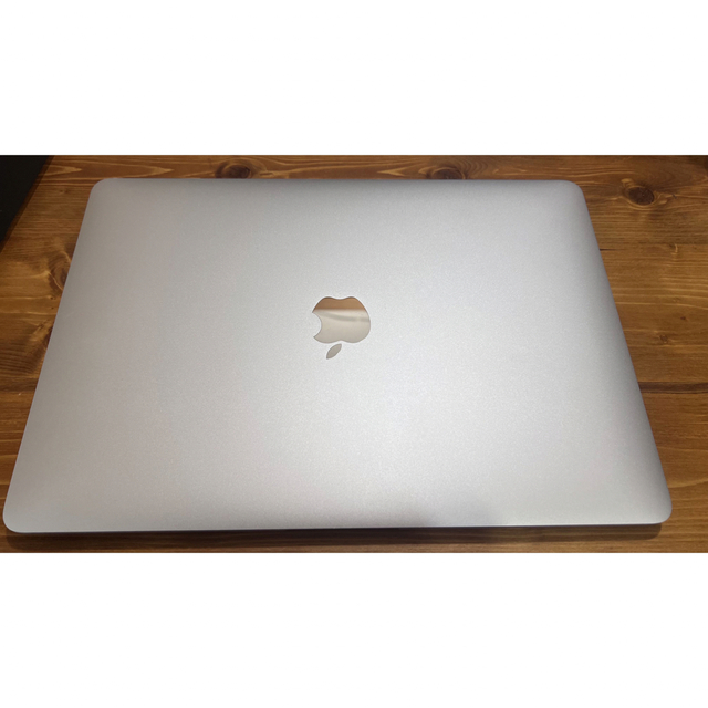 MacBook Air M1チップ - 16GBメモリ　SSD512