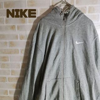 ナイキ(NIKE)のNIKE ナイキ パーカー ジップアップ グレー 刺繍ロゴ(パーカー)