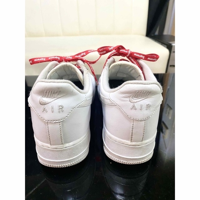 NIKE AIR FORCE 1 × supreme 27センチ 商品の状態 安い買付