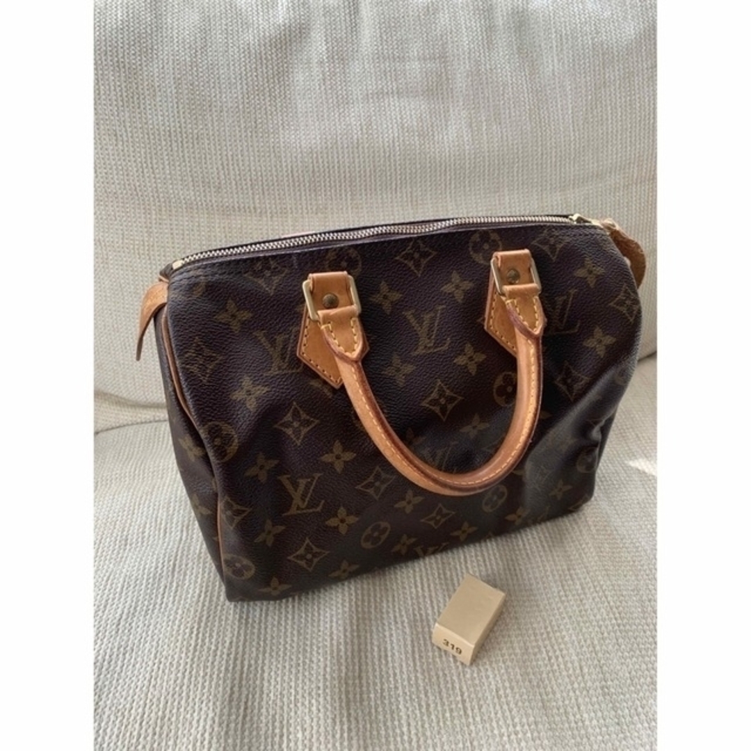 LOUIS VUITTON(ルイヴィトン)の美品❣️LOUIS VUITTON スピーディ25 モノグラム　ゴールド金具 レディースのバッグ(ハンドバッグ)の商品写真