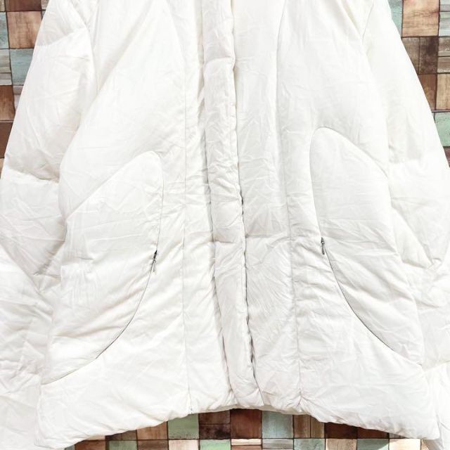 Calvin Klein(カルバンクライン)のカルバンクライン ダウンジャケット 内側やわらかフリースホワイト　Lサイズ レディースのジャケット/アウター(ダウンジャケット)の商品写真