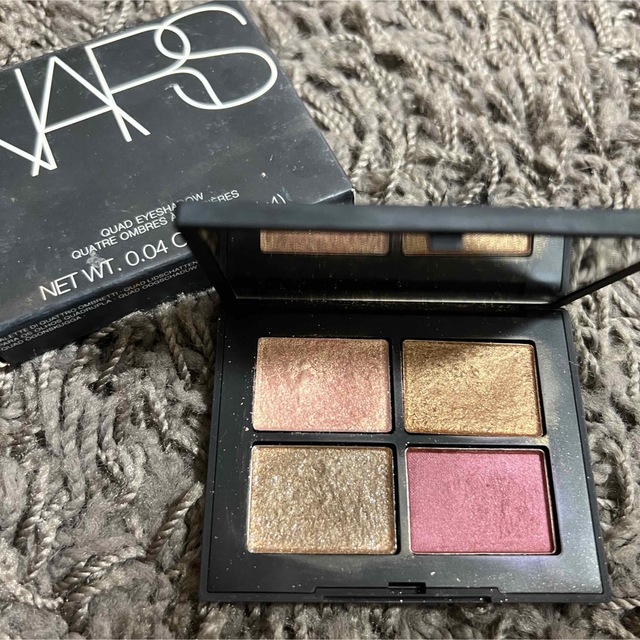 NARS(ナーズ)のNARS クワッドアイシャドー　3972 コスメ/美容のベースメイク/化粧品(アイシャドウ)の商品写真