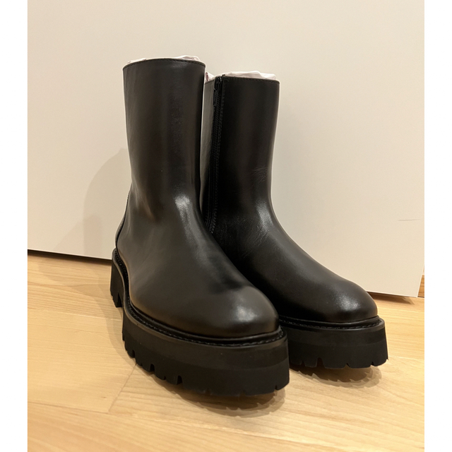 日本限定 カミナンド CENTER ZIP ブーツ39 laboyglass.com