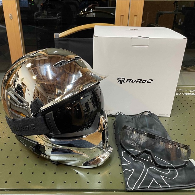 スノボ　スキー　ヘルメット　Ruroc RG1-DX HELMET フルフェイス