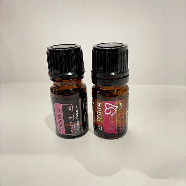 doTERRA(ドテラ)のドテラ  限定  2本セット コスメ/美容のリラクゼーション(アロマオイル)の商品写真