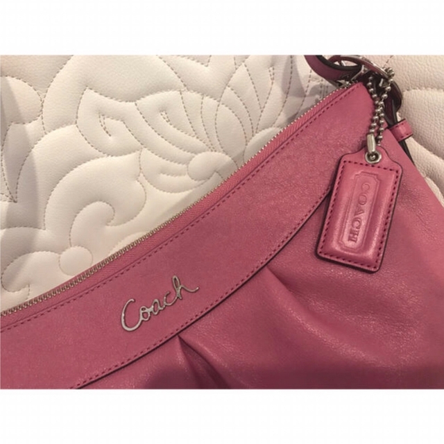 COACH - 本物 COACH コーチ    ショルダーバッグ ピンクの通販 by