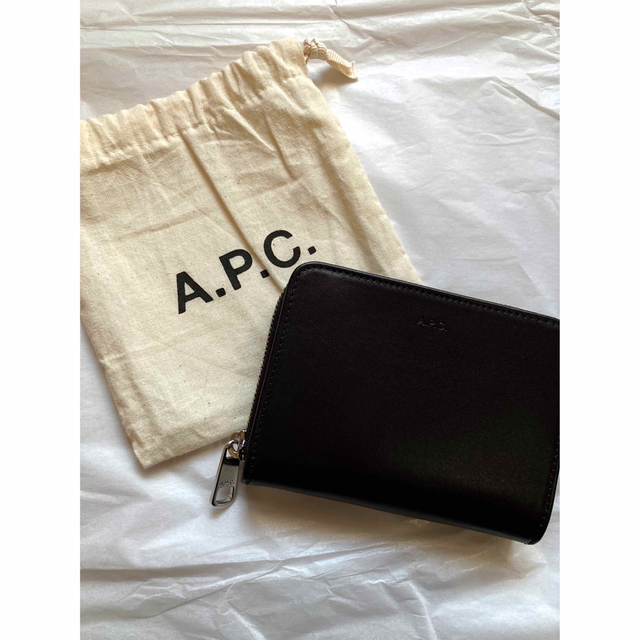 最終価格【新品未使用】【A.P.C】カーブレザー二つ折り財布ブラック 旧ロゴ