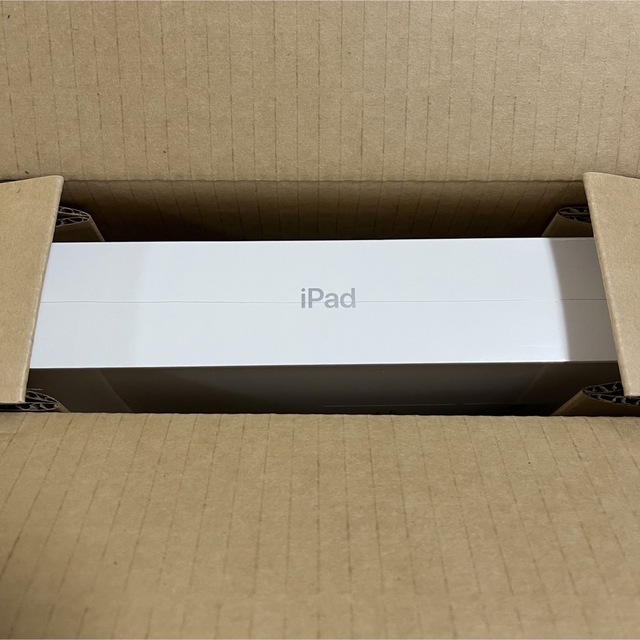 iPad - 10.2インチ iPad 第9世代 64GB シルバー Wi-Fiモデルの通販 by