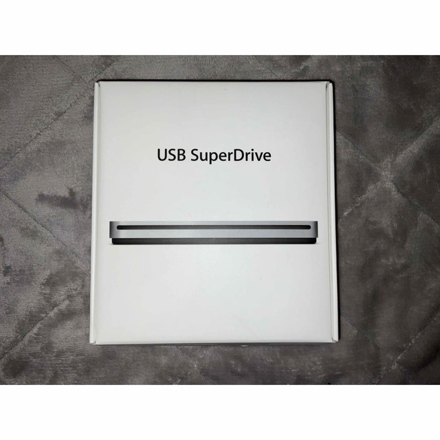 Apple USB Super Drive MD564ZM/A スマホ/家電/カメラのPC/タブレット(PC周辺機器)の商品写真