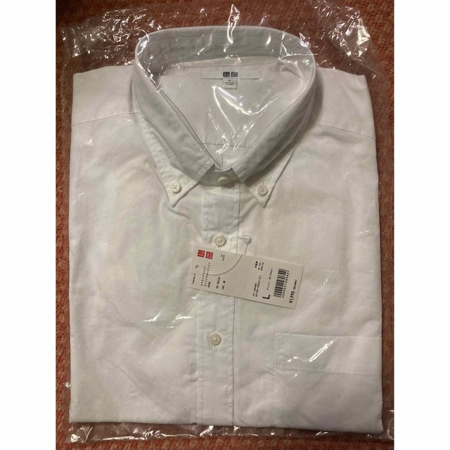 UNIQLO(ユニクロ)のユニクロ　エクストラファインコットンブロードシャツ長袖　新品、未使用 メンズのトップス(シャツ)の商品写真