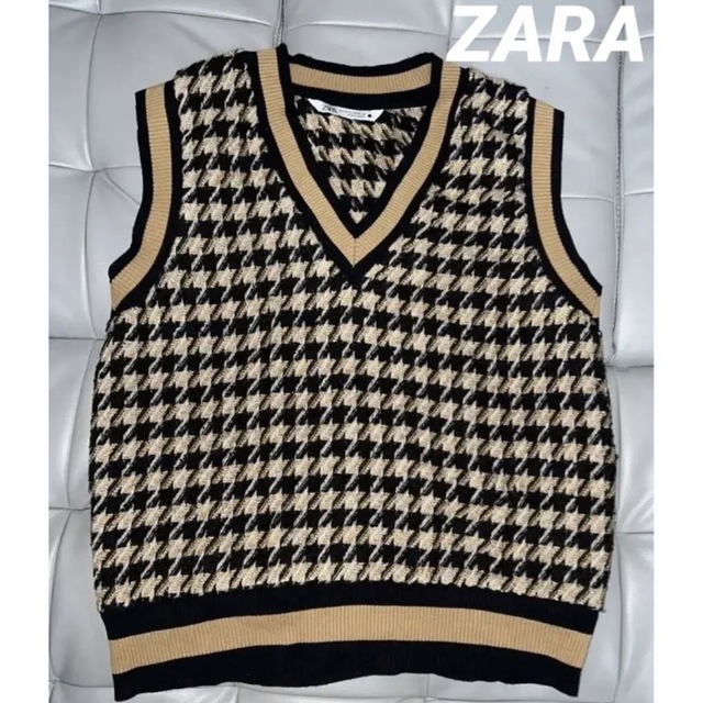 ZARA(ザラ)のZARA ニットベスト レディースのトップス(ベスト/ジレ)の商品写真