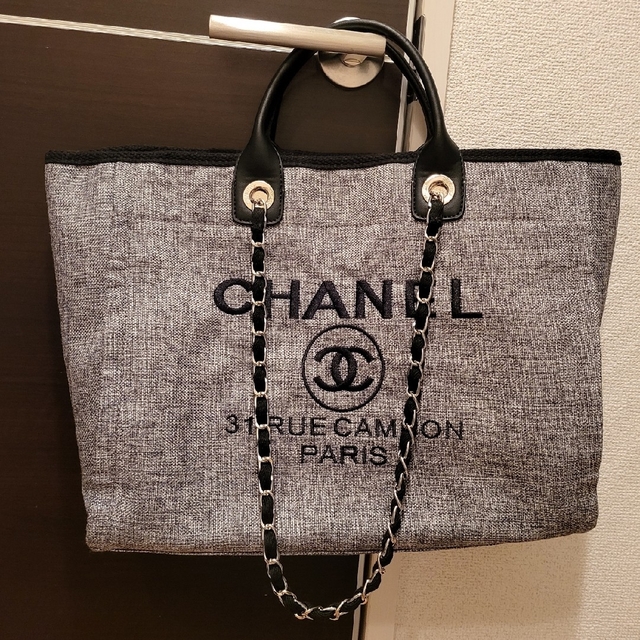 CHANEL(シャネル)のCHANELトートバッグ レディースのバッグ(トートバッグ)の商品写真