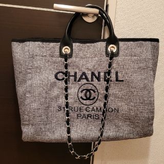 シャネル(CHANEL)のCHANELトートバッグ(トートバッグ)