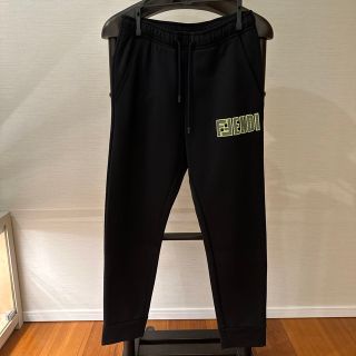 FENDI - 激レア 美品FENDI パーカーセットアップ ブラック×イエローの