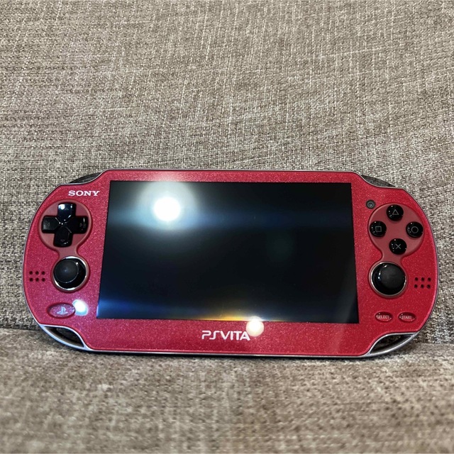 PlayStationVita 3G/Wi-Fiモデル コズミック・レッド-