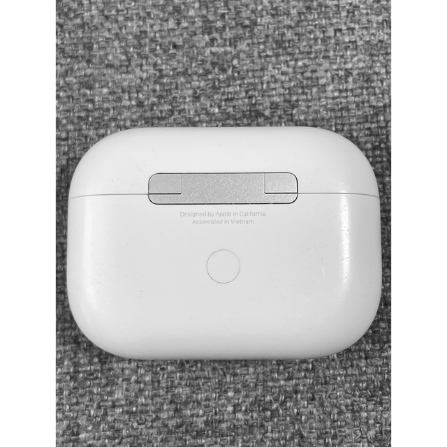 Apple - Apple AirPods Pro 充電ケースのみ 73の通販 by のんs Apple - Apple AirPods Pro 充電ケースのみ 73の通販 by のんs