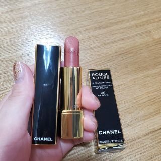 シャネル(CHANEL)のCHANELルージュアリュール 107(口紅)