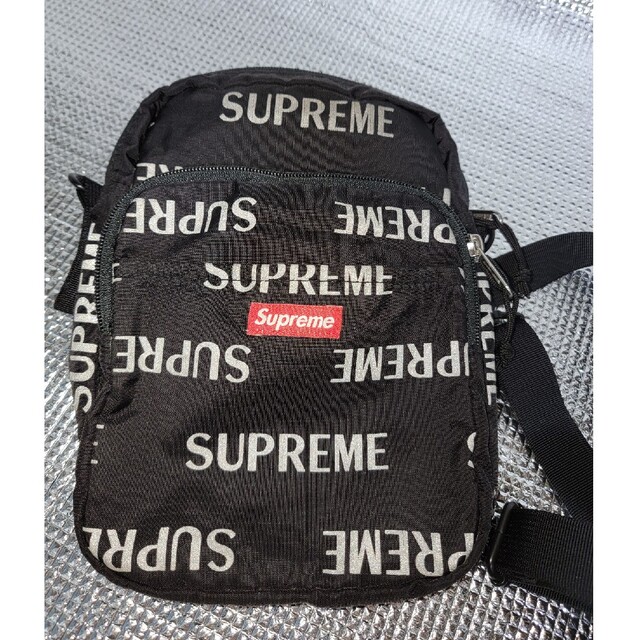 supreme　ショルダー　スマホショルダー　バッグ　カバン　リュック | フリマアプリ ラクマ