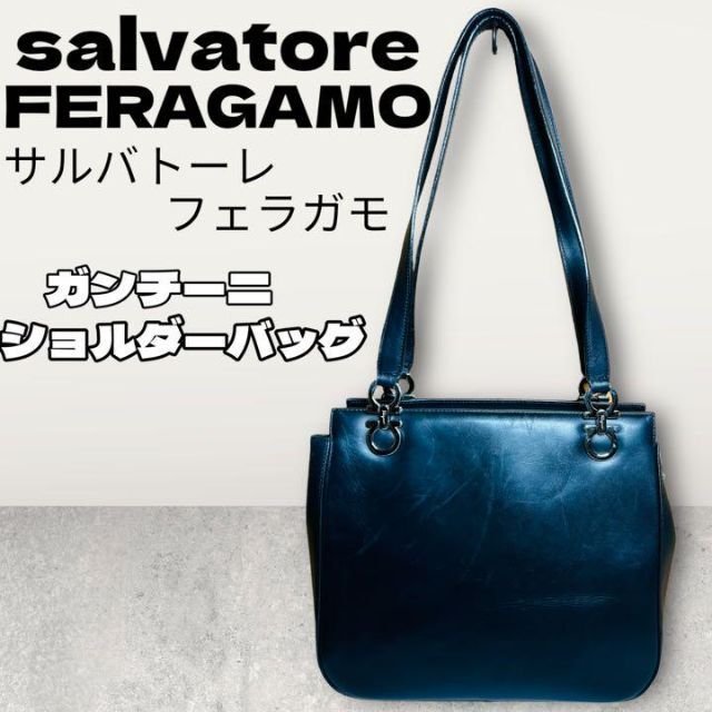 Salvatore Ferragamo ガンチーニ ショルダーバッグ